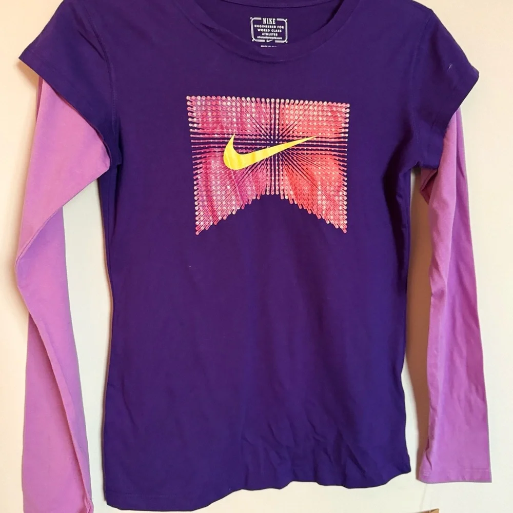 Nike Girls Purple Rhinestone Swoosh Long Sleeve Top Size L